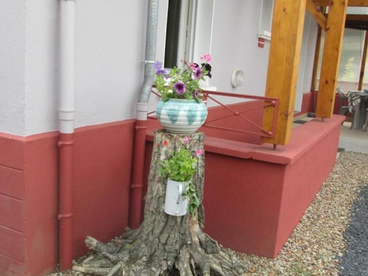 Gîte Molinet, 3 pièces, 6 personnes - FR-1-489-253 Extérieur photo